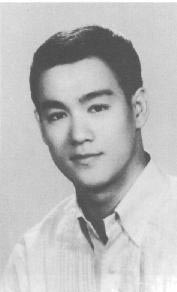 Bruce%20Lee%2002.jpg (12166 bytes)