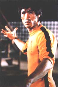 Bruce%20Lee%2021.jpg (17811 bytes)