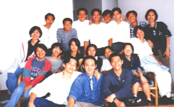 group13.jpg (31648 bytes)